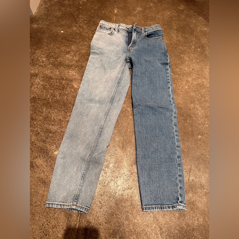 ABERCROMBIE HIGH RISE STRAIGHT SIZE 24